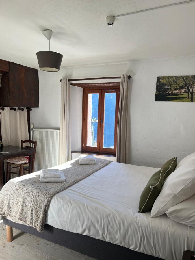 Le Prieure Hotel Uvernet-Fours Luaran gambar